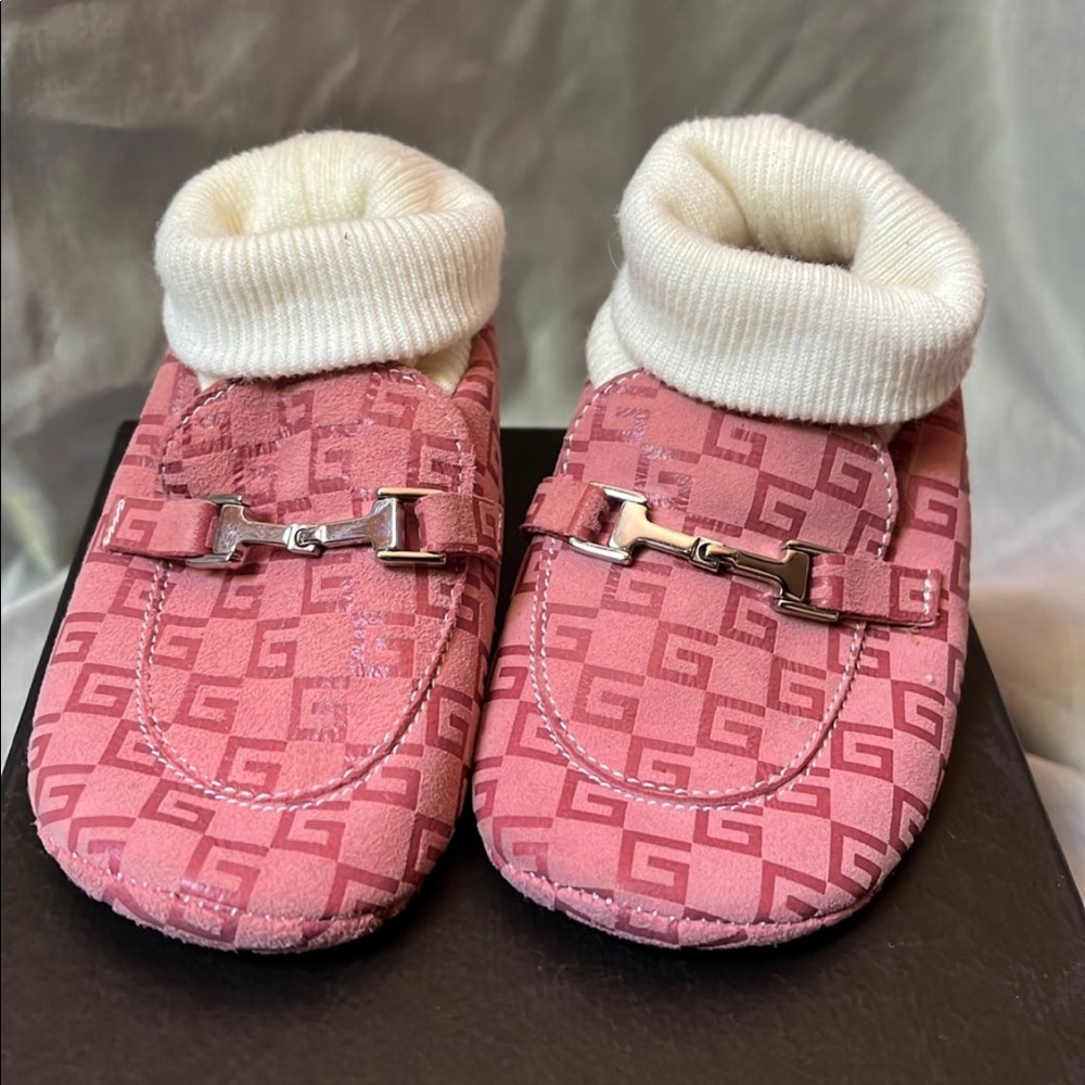 Gucci Baby Booties Pink Sock Boots with Gucci logo